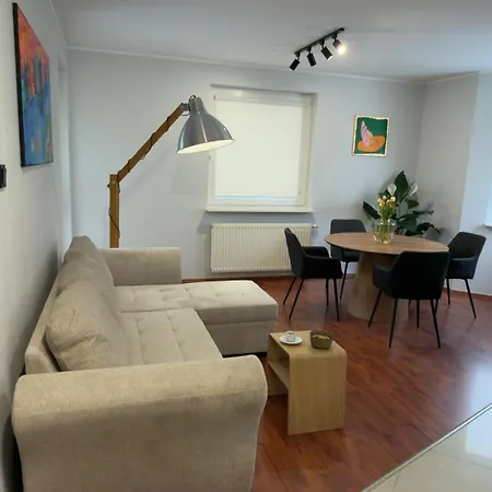 Modern Vero Piastowska Gdansk