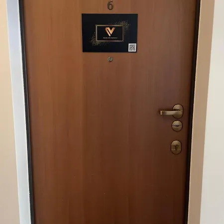 Modern Vero Piastowska *