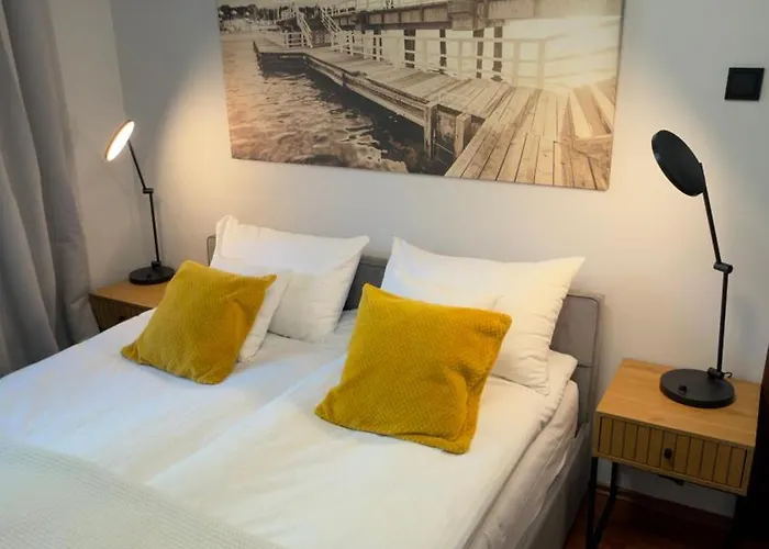 Modern Vero Piastowska *