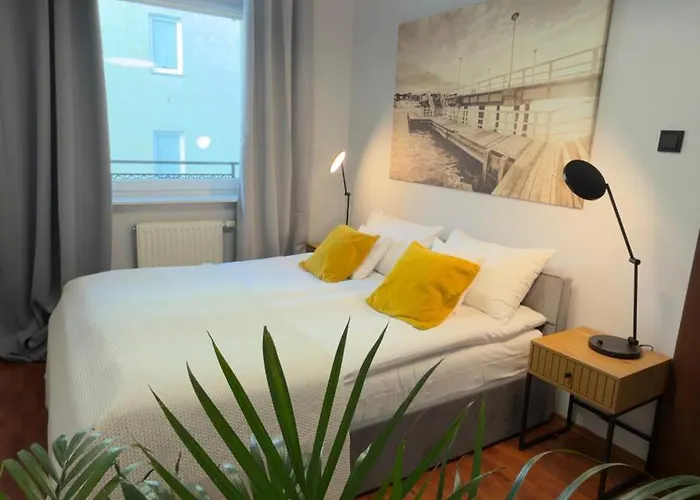 Modern Vero Piastowska * Danzig