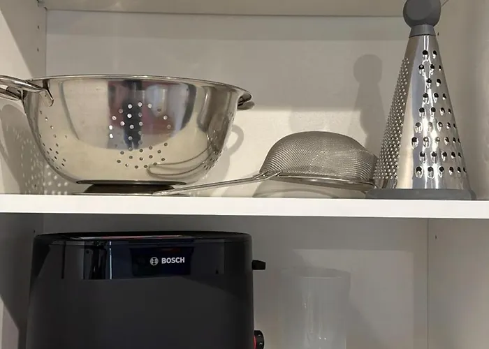 Modern Vero Piastowska Apartment